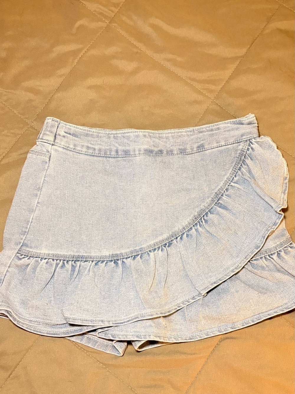 Light Wash Denim Ruffle Skort - Women